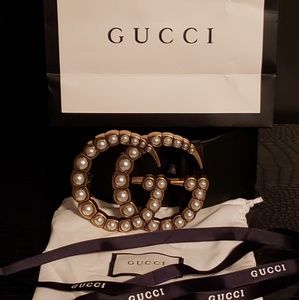 Gucci pearl belt